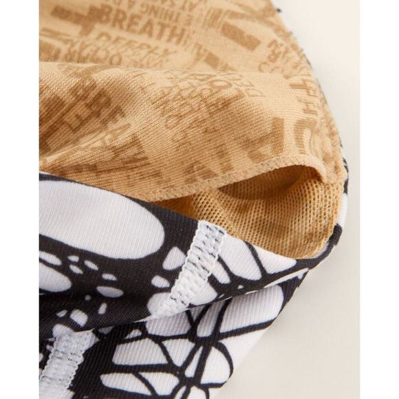 LULULEMON Scoop Neck Tank Sz 6 White Black Glacier Lace Black - Picture 2 of 9